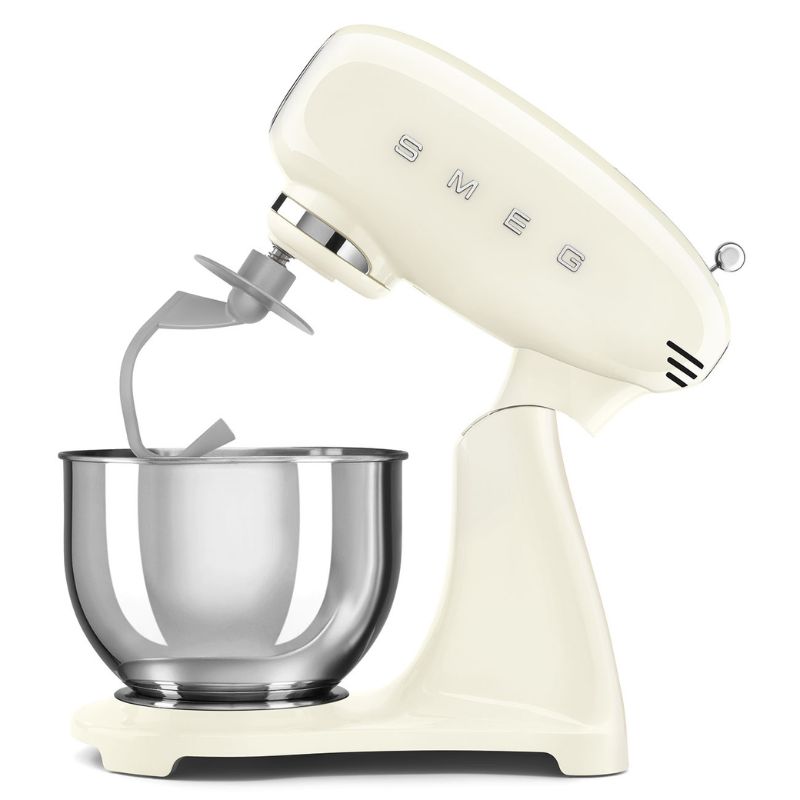 A_Créer SMEG SMF03CREU