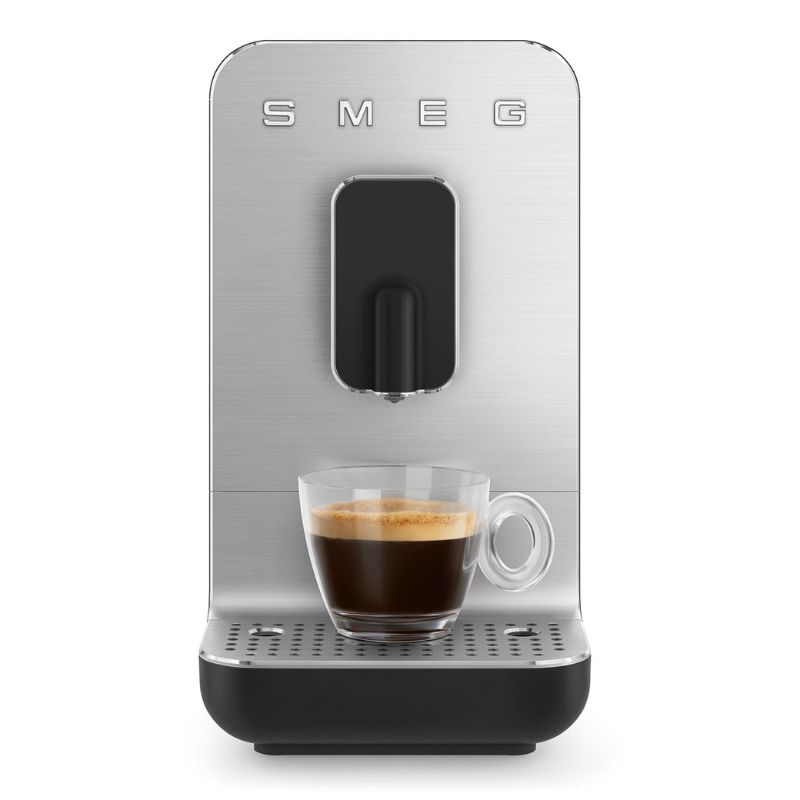 Robots SMEG BCC11BLMEU