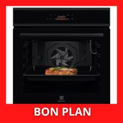 Four ELECTROLUX EOE8P19WH