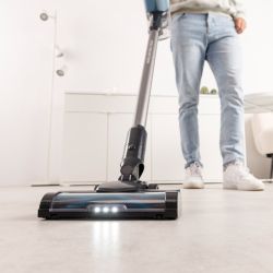 ASPIRATEUR BALAI HOMELAND IDEAL TOUCH/toto